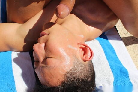 Jessie Lee, Gabriel Dalessandro, Cody, Ken Ott in gangbang scene outdoor