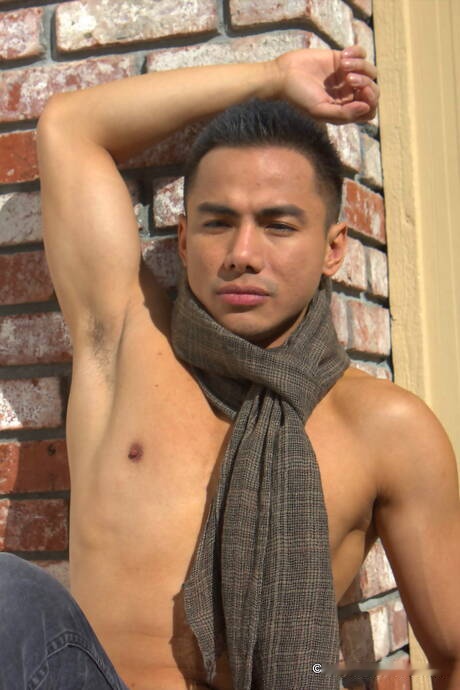 Oriental tough guy Jethro undressing and showing his ass outdoor