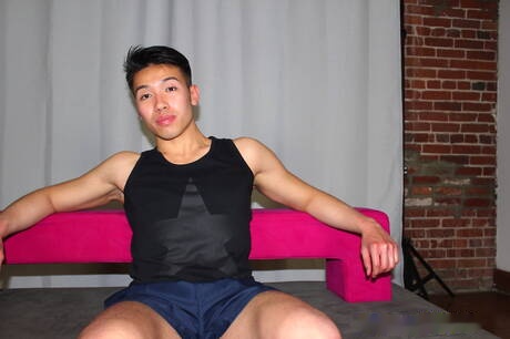 Oriental beefy Dylan Art Nguyen posing naked and showing tight ass