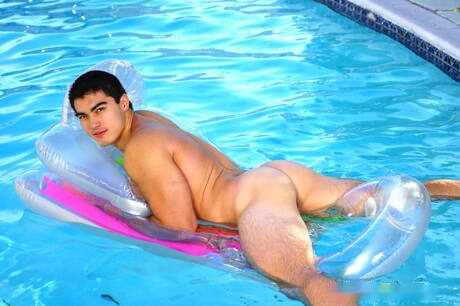 Oriental strong bull Axel Kane undressing and showing hot ass at the pool