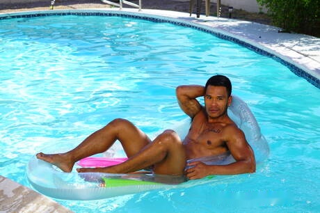 Asian bull Trevor Northman get naked and showing his ass at pool