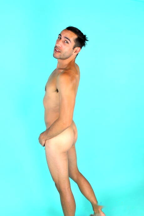 Muscular Lonii Li and tough guy Jace have a hot sex