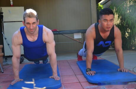 Sexy americans, stud Alex Chu and bodybuilder Sir Jet drilling an ass outside