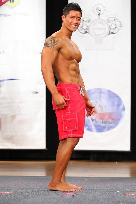 Oriental strong bull Peter Le undressing and showing hot ass