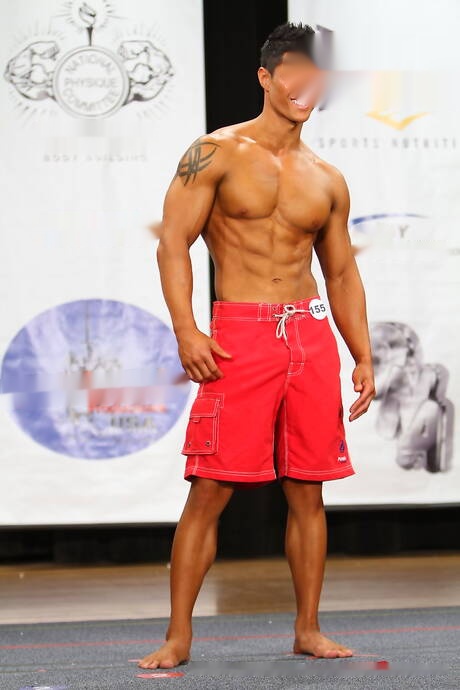 Oriental strong bull Peter Le undressing and showing hot ass