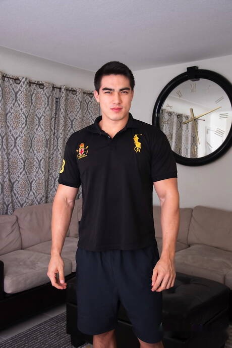 Peter Fever: Nice american guys muscular Jessie Lee and strong bull Axel Kane banged each other