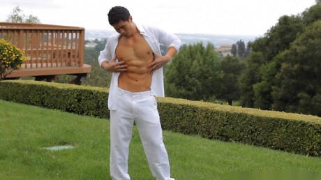 Oriental bull Peter Le undressing and showing tight butt outdoor