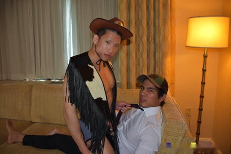 Jake Perez and oriental muscular Jessie Lee in hard anal sex