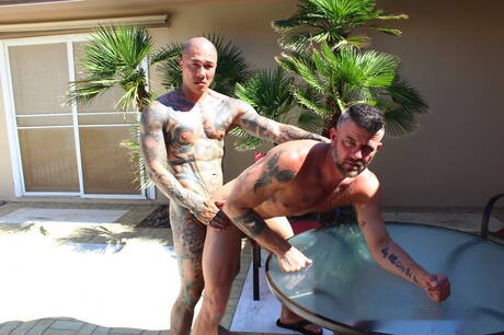 American pornstars muscular Christian Matthews and bodybuilder Damian Dragon love each other outside
