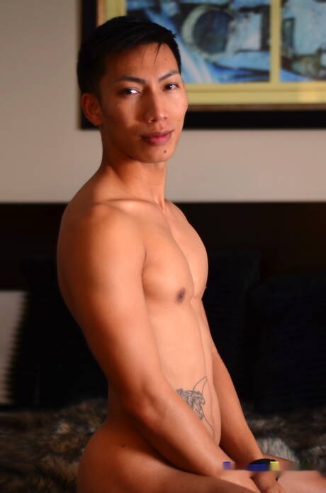 Hunk Jaycee and tough guy David Ace posing nude