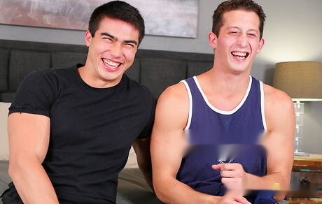 Two american boys hunky guy Drake Tyler and bull Axel Kane shows a husky body outside