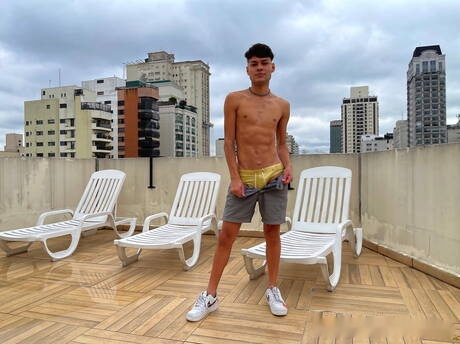 Peter Fever: Hunk Daniel Toro and latin young Hanry Onlyjapa banged each other at the pool