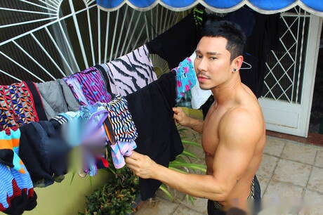 Peter Fever: Beefy Petrick Garcia and oriental muscular Travis Yukarin fuck ass after blowjob outside