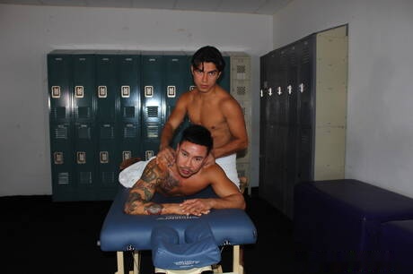 Latino beefy Alfonso Osnaya and asian muscular Travis Yukarin fuck ass after sucking cock