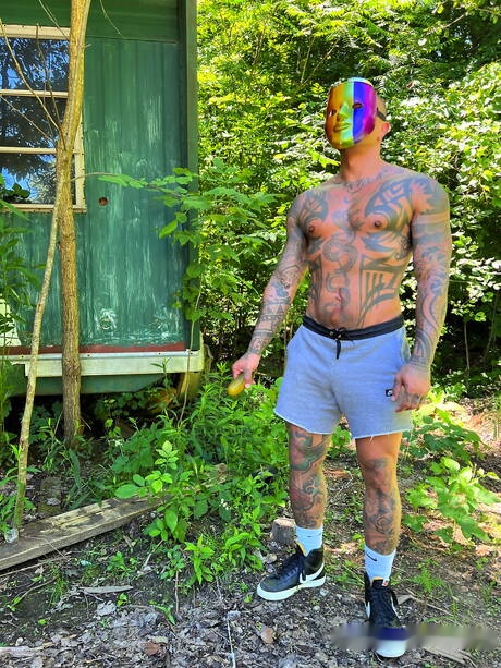 Sexy americans, twink Levy Foxx and hunky guy Danny Wilcoxx banged each other outdoor