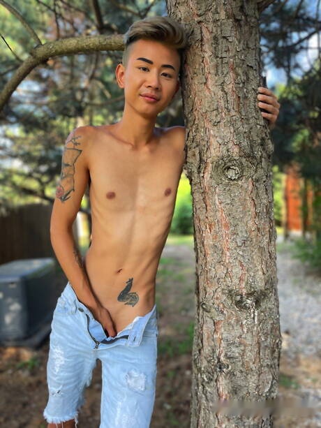 Hot Asian Nudes Getting Fucked - Asian Gay Sex & Porn Pics, Naked Asian Men Photos