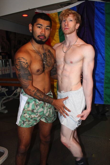 American stars bull Jesse Stone and beefcake Jon Darra posing naked