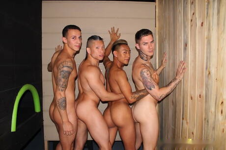Jessie, Zak Bishop, Jeremy, Des in einer Gruppensexszene