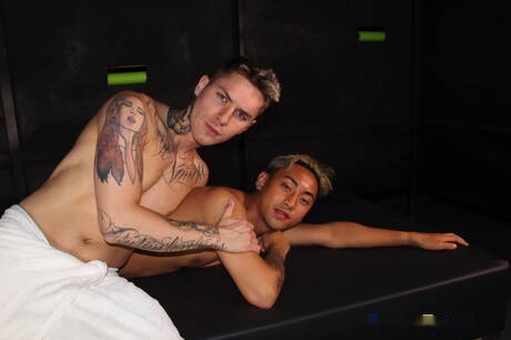 Pretty american guys beautiful boy Zak Bishop and muscular Jeremy Vuitton sucking and screwing each other