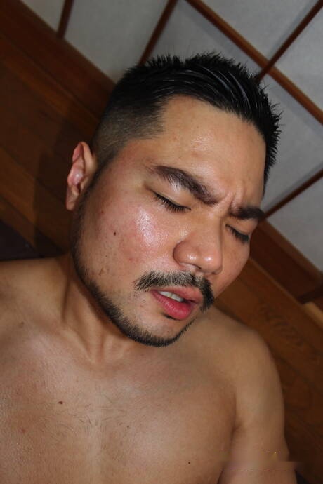 Peter Fever: Asian beefy Rio teasing with sex toy