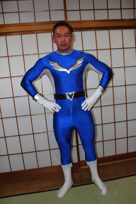 Husky facet Reach i przystojny facet Ryuji uprawiają gorący seks