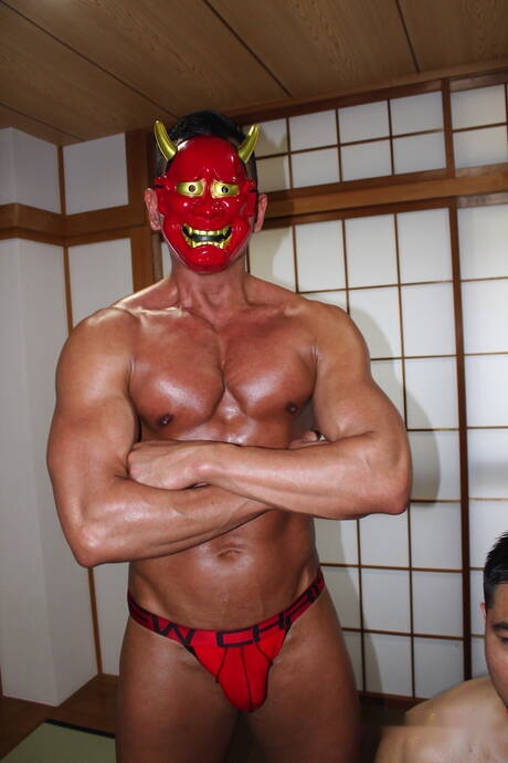 Strongman Rio and superstud Ryuji sucking and fucking each other