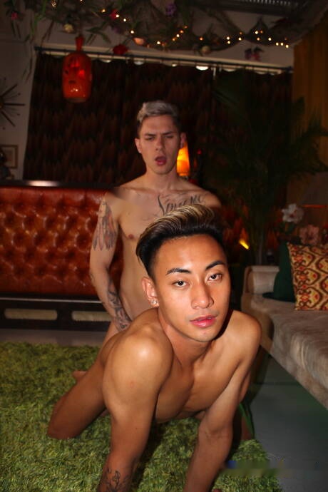 Hot american guys young dude Zak Bishop and beefcake Jeremy Vuitton love each other