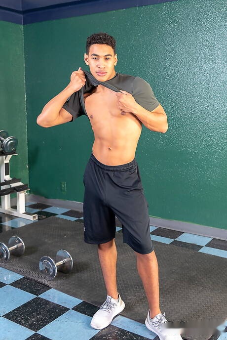 Connor Atlas and Mateo Fernandez make a FTM love