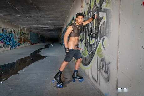 Hot american guys beefcake Dominic Pacifico and strongman Mateo Fernandez love each other