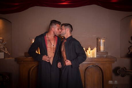 Die berühmten Amerikaner Casey Everett und der attraktive Fx Rios haben guten Sex