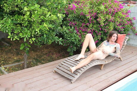 Lo stallone Christop e il robusto Chrisbot posano nudi all