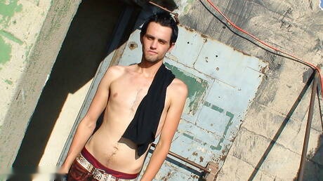 Beefcake Dimitri Summers and tough guy Lee Stephens love each other outdoor