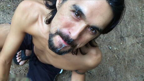 American hunk Maxx Stoner sucking dick