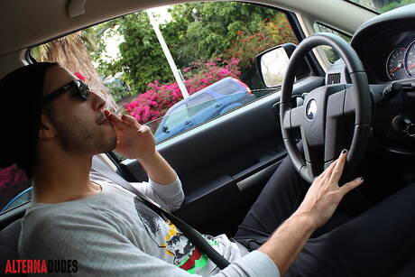 肌肉男Jace用他的雞雞打飛機