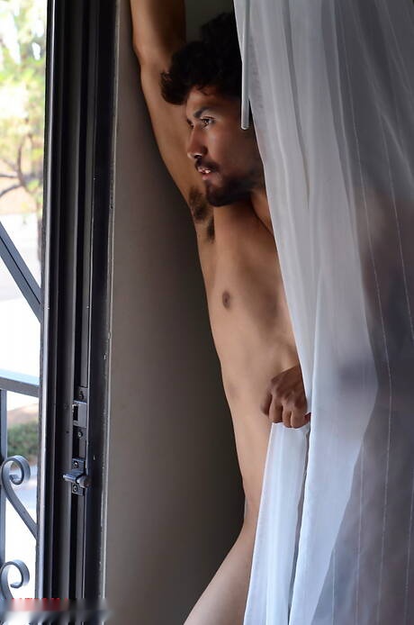 O bonitão Diego e o bonitão Rave posando nus