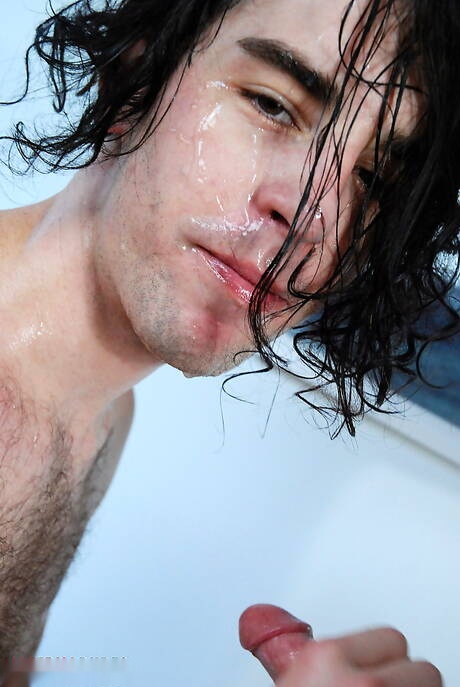 Le beau gosse Rob Benson et l