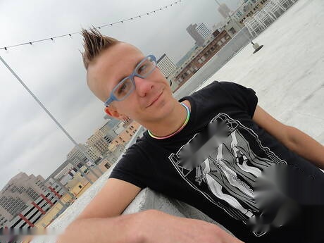 Il bel ragazzo Kieron Knight e il giovane ungherese Vince Faulkner fanno del buon sesso all