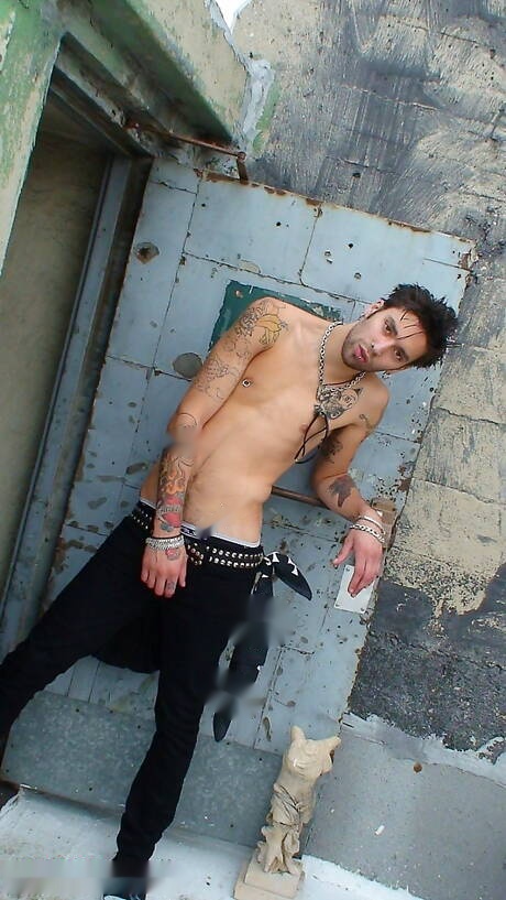 Beautiful boy Matteo shows a perfect body outside