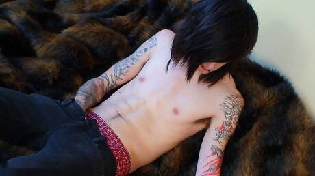 Beautiful boy Jake Strong jerk off his dick outdoor