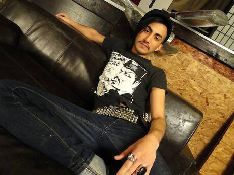 Der amerikanische Twink Alec Grey und der Twink Charles Bronsin haben einen guten Analsex