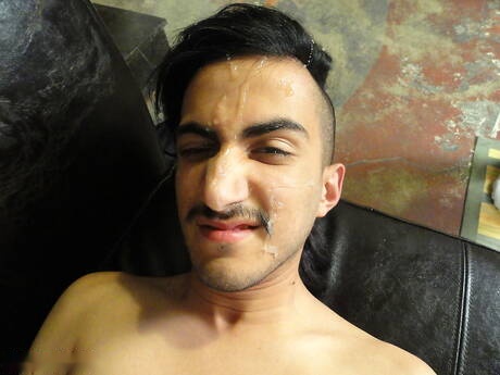 Alterna Dudes: American twink Alec Grey and twink Charles Bronsin have a good anal sex