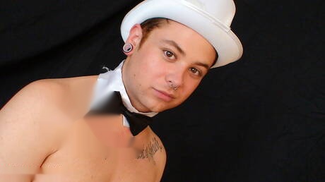 Gli amici sexy Dustin, Austin Mitchell e Stagg si sono scopati a vicenda