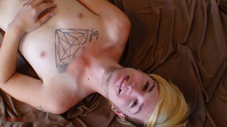 Gli amici sexy Dustin, Austin Mitchell e Stagg si sono scopati a vicenda