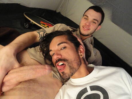 Muscular Thrasher and beefy Cliff Jensen have a hot sex