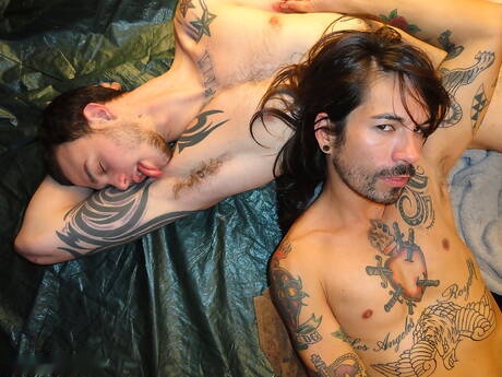 Muscular Thrasher and beefy Cliff Jensen have a hot sex