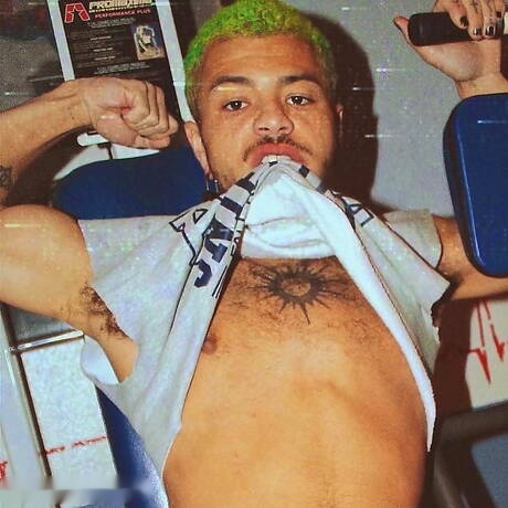 Ebony tough guy Malakai White playing with dick