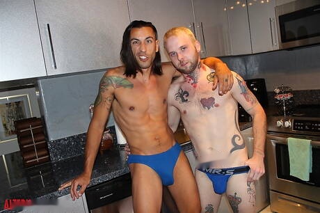 Alterna Dudes: Twink Jace and young boy Beaux Morgan sucking and screwing each other in the kitchen