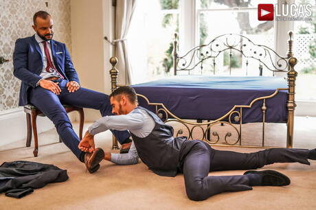 Portuguese mature bear Sir Peter and french hunk Valentin Amour in hot anal sex