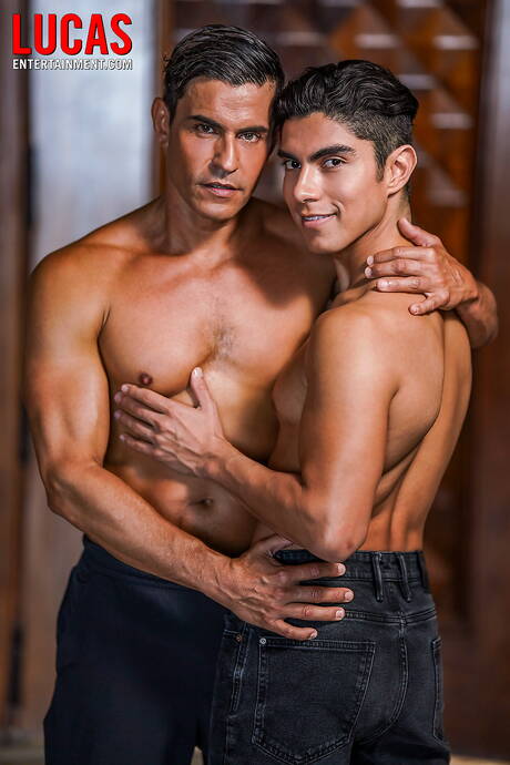 American stud Alfonso Osnaya and cuban muscular Rafael Carreras fuck ass after blowjob