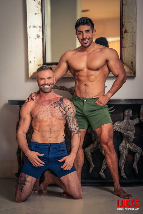 Augusto Arias i kanadyjski byk Leo Bacchus w gorącym seksie analnym